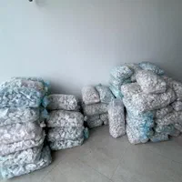 چمنمصنوعی،چوبپلاست،کاغذدیواری،سنگ قلوه قرنیز،لمینت|خدمات پیشه و مهارت|ایزدشهر, |دیوار