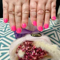 خدمات ناخن|خدمات آرایشگری و زیبایی|کیش, |دیوار