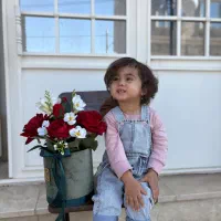 استخدام دیزاینر گلفروشی آریانا|استخدام هنری و رسانه|گناباد, |دیوار