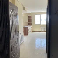 آپارتمان ۸۰متری جمهوری۴۵ سردونبش