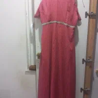 سلام یه لباس جشنی خوشرنگ دارم