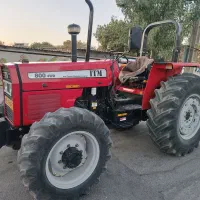 تراکتور 800