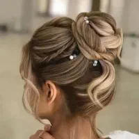 شنیون مو|خدمات آرایشگری و زیبایی|بهار, |دیوار