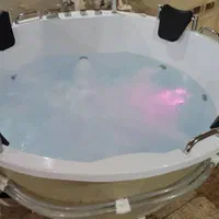 وان جکوزی چهار نفره|لوازم حمام|آمل, |دیوار