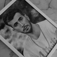 تابلونقاشی سیاه قلم چهره،رنگ روغن،مدارنگی دکوراتیو|تابلو، نقاشی، عکس|قم, آزادگان|دیوار