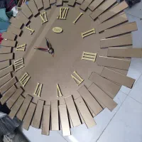 ساعت دیواری
