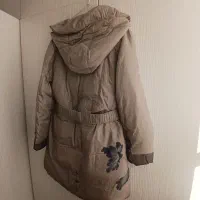 کاپشن زمستانی نو و بارانی و بافتو کیف و کفش