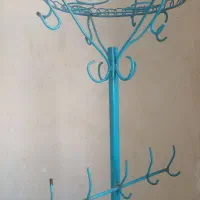 چوب لباسی ایستاده