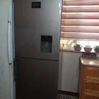 یخچال نیم فریزر بدون توضیح