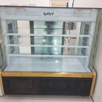 یخچال و فریزر بستنی و ترازو