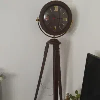 ساعت ایستاده