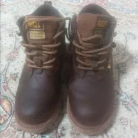 کفش کتونی ۳۷