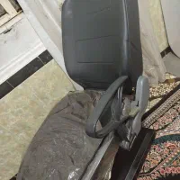 صندلی اصلاح در حد نو