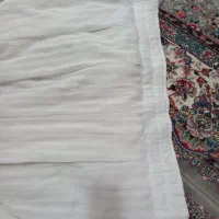 پرده  پذیرایی  با دو عدد والان و زیر پرده و کتیبه|پرده، رانر، رومیزی|آبیک, |دیوار