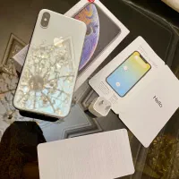 اپل ایفون ایکس اس xs حافظه ۶۴گیگ درحد صفربدون نقطه