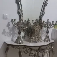 آینه و شمعدان برنز همراه ساعت