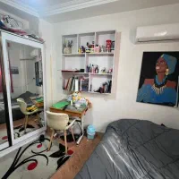 شلف دیواری (کتابخونه)