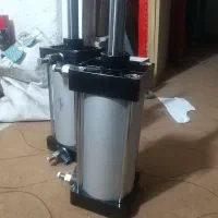 جک پنوماتیک ۱۰۰در۱۵۰