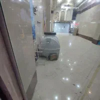 مغازه بر خیابون اصلی
