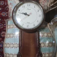 ساعت دیواری