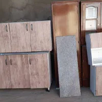 کابینت ام دی اف و گاز سه شعله قدیم|آب‌چکان و نظم‌دهنده ظروف|لالجین, |دیوار