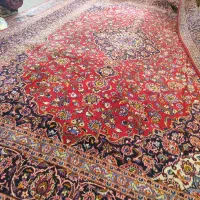 فرش دستباف   کاشان ۱۲متری لاکی ۱تخته مشهد