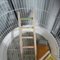 قفسه پرنده پایه دار