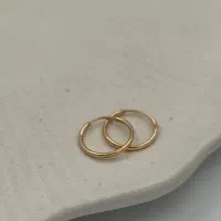 گوشواره حلقه‌ای بچگانه
