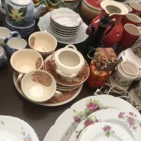 ظروف قدیمی و انتیک و چینی و کریستال