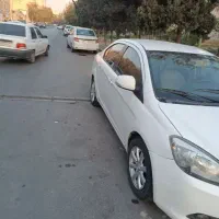 ماشین به شرت و مرتب