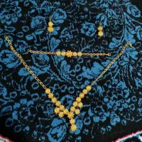 ست گوشواره، دستبند، گردنبند نونو