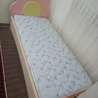 تخت خواب  با توشک در حد نو|تخت و سرویس خواب|گنبد کاووس, |دیوار