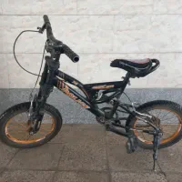 دوچرخه ۱۶ پلیس