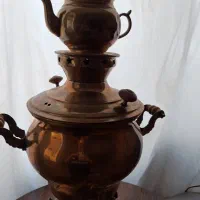 سماور برنج با قوری و سینی و کاسه همراه با میز|سماور، چای‌ساز، قهوه‌ساز|اصفهان, فردوان|دیوار