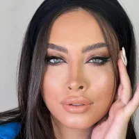شنیون ومیکاپ باتخفیف ۷۰ درصدی فقط ۴۰۰ هزارتومان|خدمات آرایشگری و زیبایی|قزوین, |دیوار