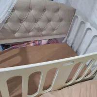 تخت کنار مادری واقعا در حد نو به قیمت حراج
