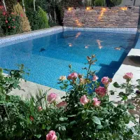 اجاره خونه باغ ویلا به صورت ساعتی و روزانه|اجارهٔ کوتاه‌مدت ویلا و باغ|شیراز, محمودآباد|دیوار