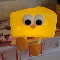 چراغ خواب فانتزی طرح پنیر لمسی و شارژی