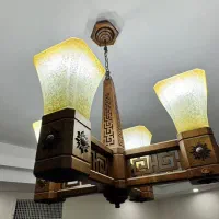 لوستر  ۴شعله  چوبی و شیشه ای