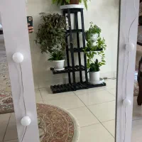 آینه دور چراغ