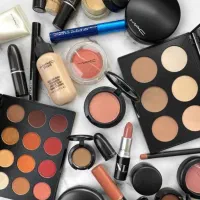 لوازم برند ارایشی