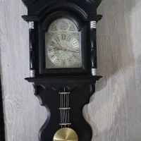 ساعت دیواری وایستاده موتور ژاپن  (معاوضه میکنم )