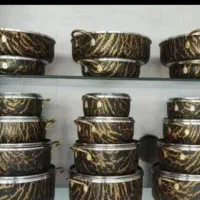 تلفن رو میزی .  فروش بدون واسطه اگهی مربوط ب عکس