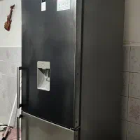 یخچال فریزر مایدیا