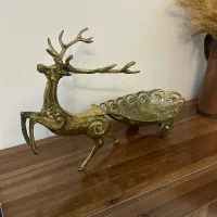 مجسمه گوزن برنجی
