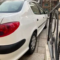 ۲۰۶ اس دی وی۸ بدون رنگ (خیلی سالم)