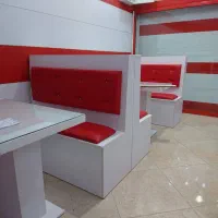 میز و صندلی مناسب کافه، رستوران و فست فود