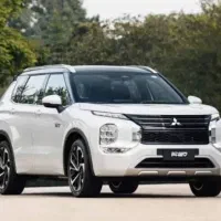 میتسوبیشی اوتلندر 2026