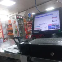 ازساعت ۱۰صبح تا ۱۰شب ۲۵تومان فروشندگی و چیدمان