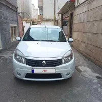 رنو ساندرو بدون رنگ